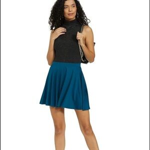 NEW WITH TAGS Forever 21 teal skater skirt